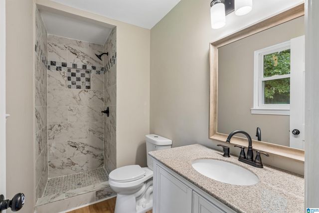 112 SILVERLEAF DRIVE, Trussville, AL 35173