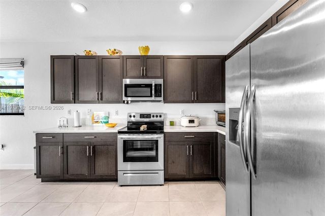 13383 SW 285th St, Homestead, FL 33033