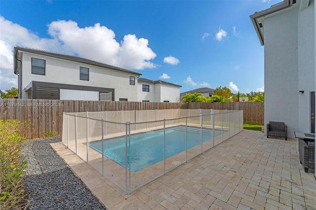 13383 SW 285th St, Homestead, FL 33033