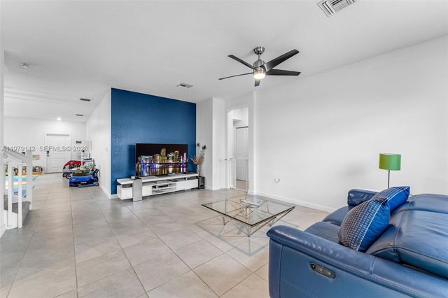 13383 SW 285th St, Homestead, FL 33033