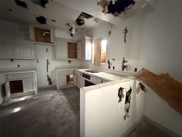 3117 E Crosstimbers Street, Houston, TX 77093