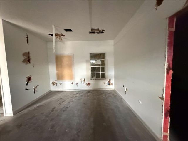 3117 E Crosstimbers Street, Houston, TX 77093