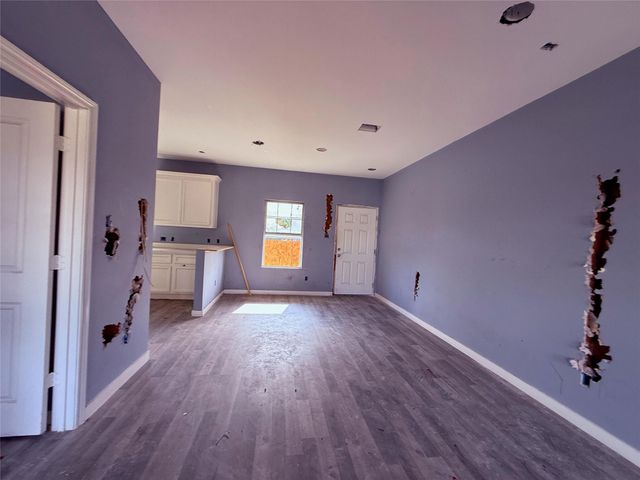 3117 E Crosstimbers Street, Houston, TX 77093