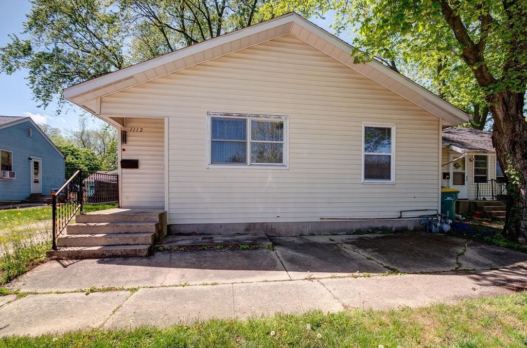 1112 N Joliet Street A, Wilmington, IL 60481