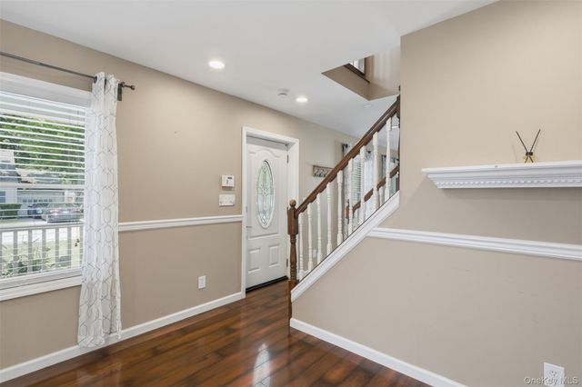 10 Henmond Boulevard, Poughkeepsie, NY 12603
