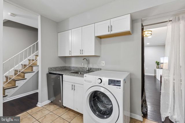 7974 COMMUNITY DR, Manassas, VA 20109