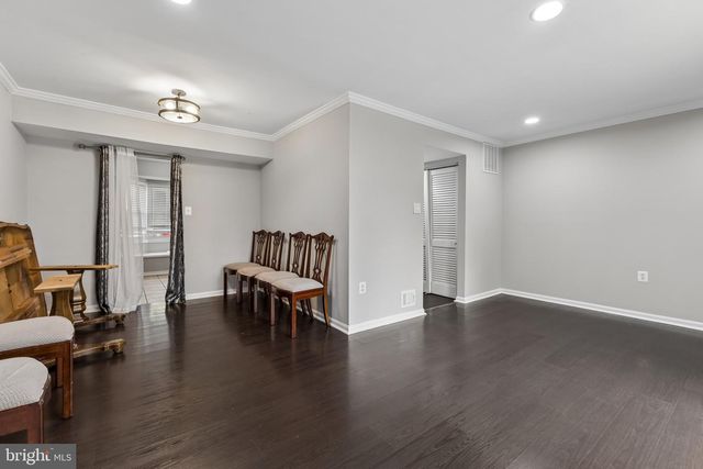 7974 COMMUNITY DR, Manassas, VA 20109