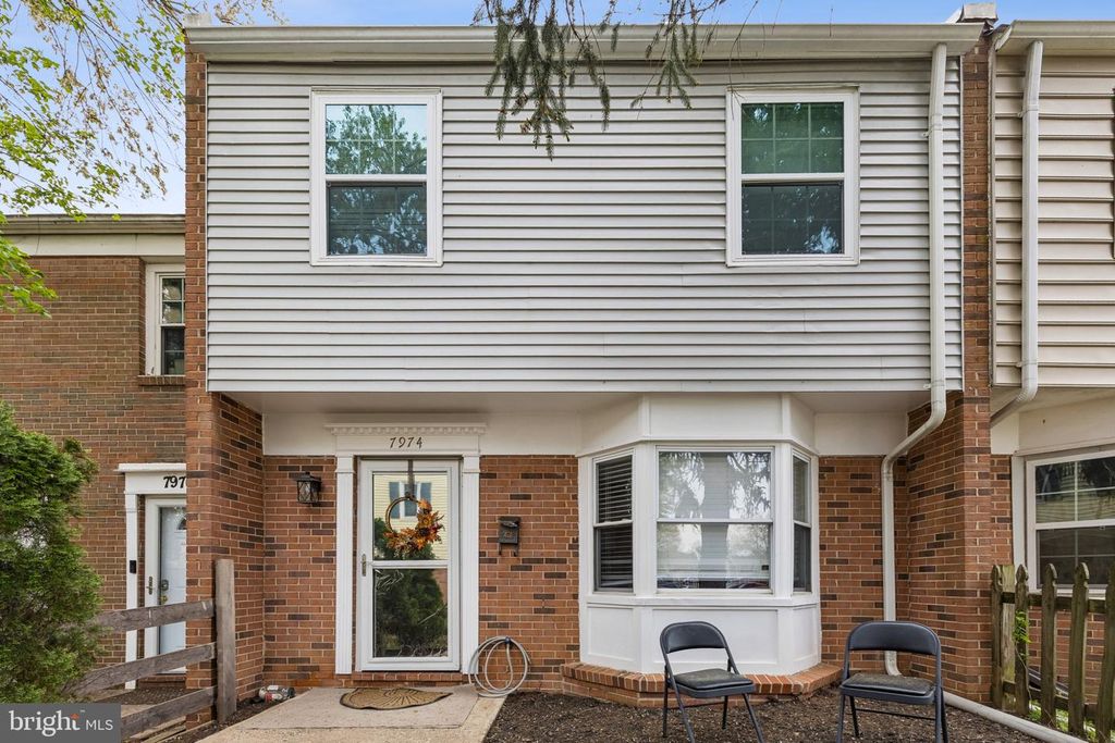 7974 COMMUNITY DR, Manassas, VA 20109