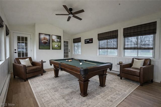 9825 Struthers Road, New Middletown, OH 44442