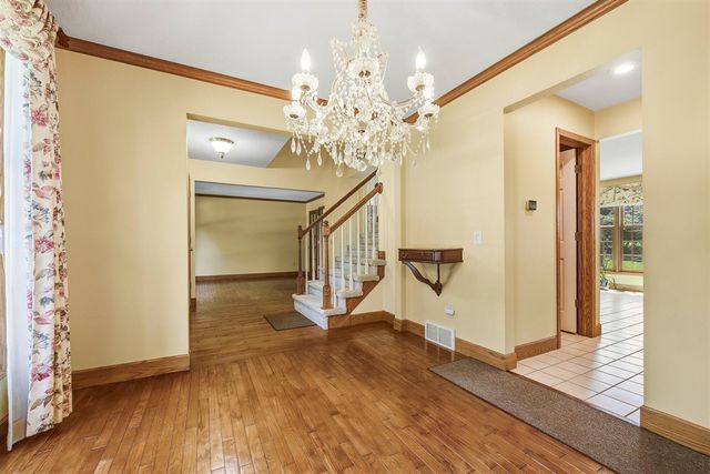 2715 Sleepy Hollow Drive, Portage, MI 49024