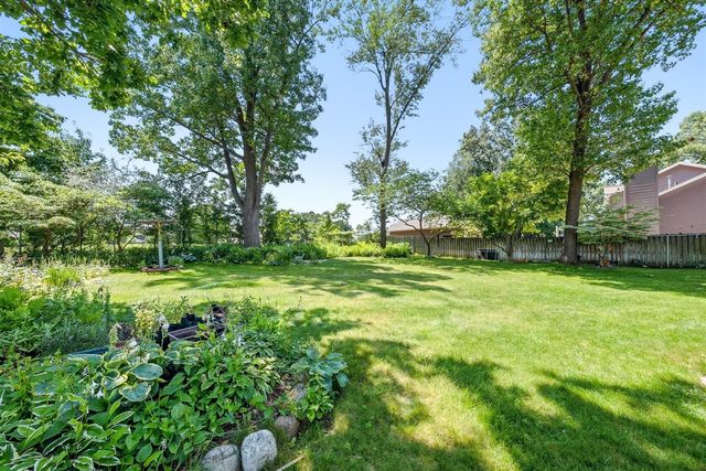 2715 Sleepy Hollow Drive, Portage, MI 49024