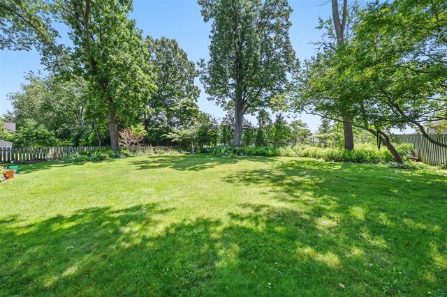 2715 Sleepy Hollow Drive, Portage, MI 49024
