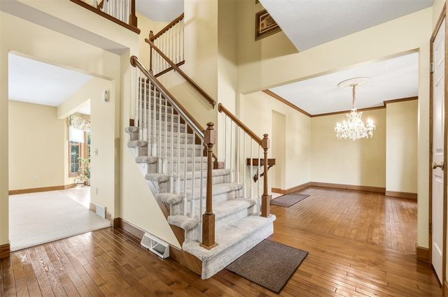 2715 Sleepy Hollow Drive, Portage, MI 49024