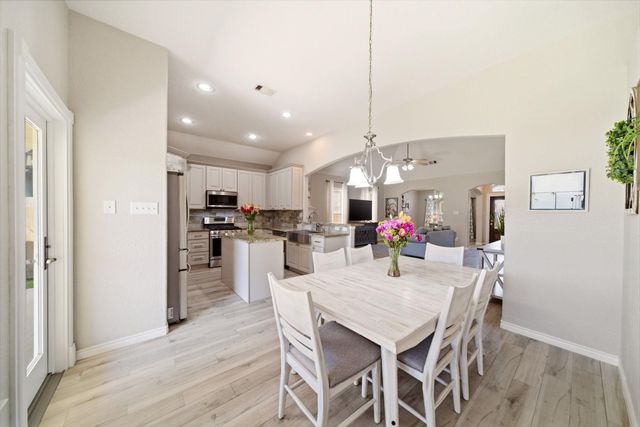 1060 Brigid Court, Dickinson, TX 77539