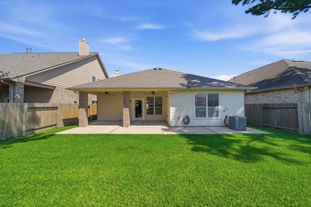 1060 Brigid Court, Dickinson, TX 77539