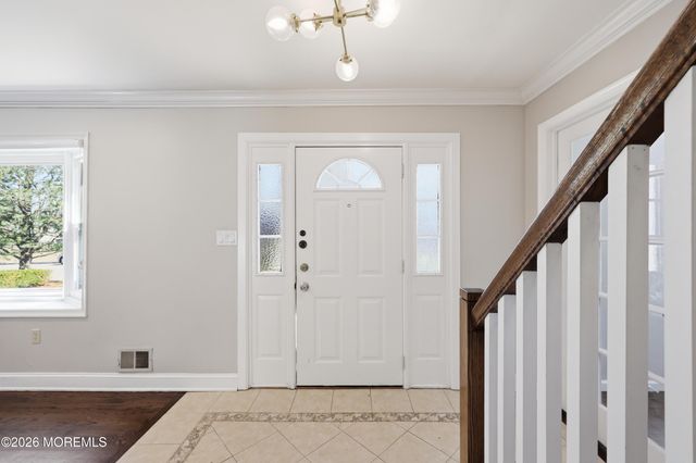129 Melissa Court, Lakewood, NJ 08701