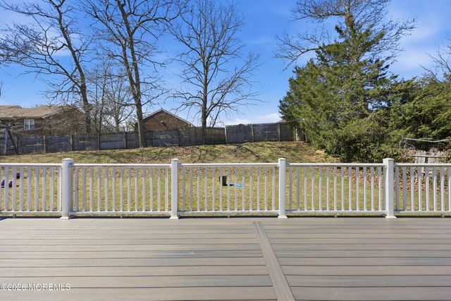 129 Melissa Court, Lakewood, NJ 08701