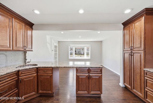 129 Melissa Court, Lakewood, NJ 08701