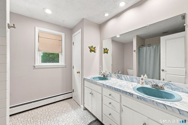 109 Boylston Street, Newington, CT 06111