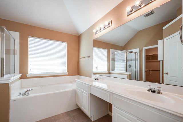 5914 Birdie Way, Pasadena, TX 77505