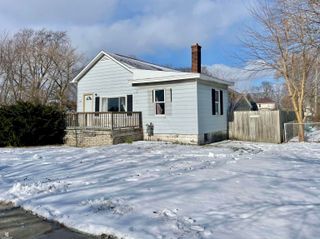 1821 Pine Street, Port Huron, MI 48060