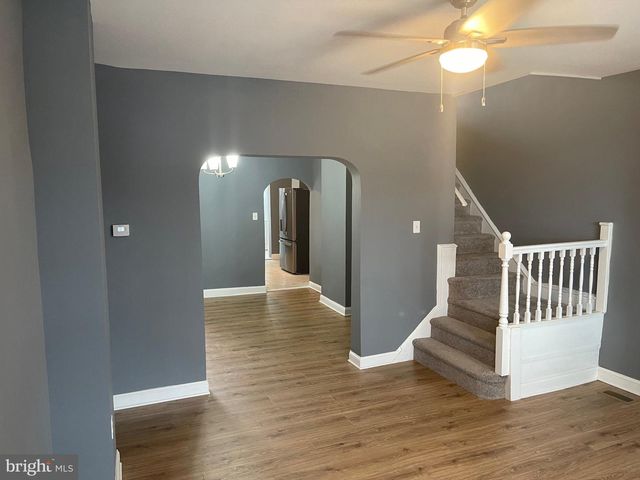 4044 DEXTER ST, Philadelphia, PA 19128