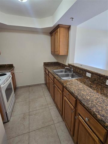 2647 NW 25th Ave 409, Miami, FL 33142
