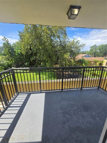 2647 NW 25th Ave 409, Miami, FL 33142