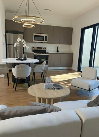 85 NE 55th St 5, Miami, FL 33137