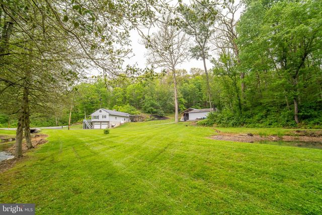 13127 MANOR FURNACE RD, Felton, PA 17322