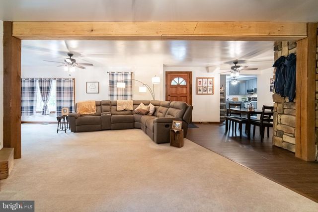 13127 MANOR FURNACE RD, Felton, PA 17322