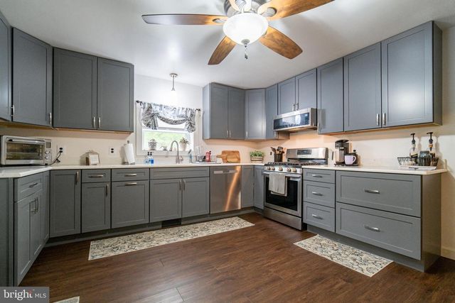 13127 MANOR FURNACE RD, Felton, PA 17322