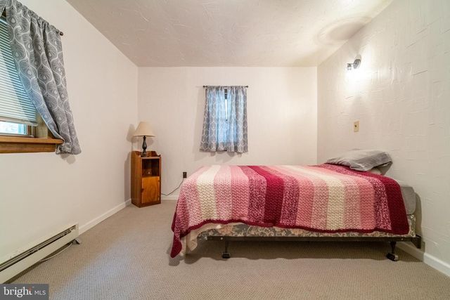 13127 MANOR FURNACE RD, Felton, PA 17322