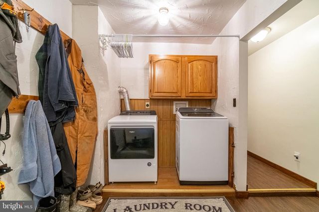 13127 MANOR FURNACE RD, Felton, PA 17322