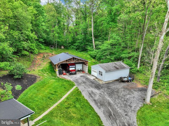 13127 MANOR FURNACE RD, Felton, PA 17322