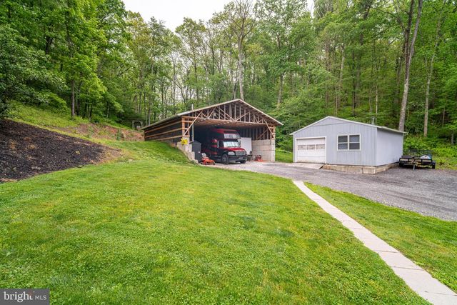 13127 MANOR FURNACE RD, Felton, PA 17322