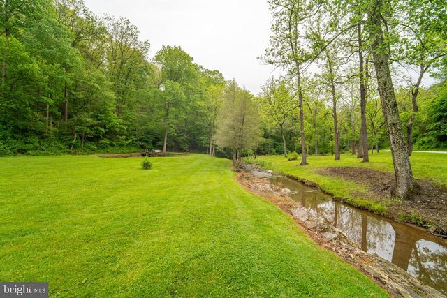 13127 MANOR FURNACE RD, Felton, PA 17322