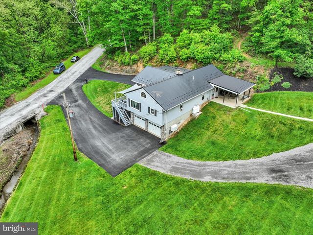 13127 MANOR FURNACE RD, Felton, PA 17322