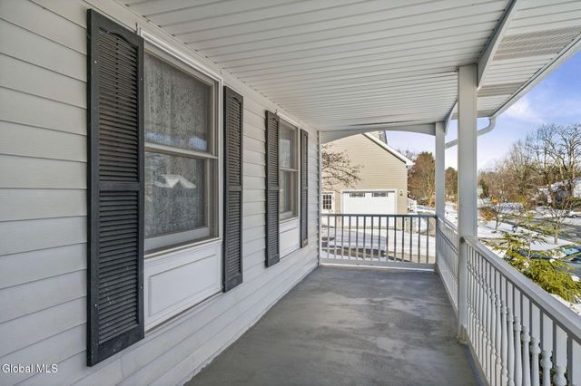 14 Redwood Drive, Glenville, NY 12302