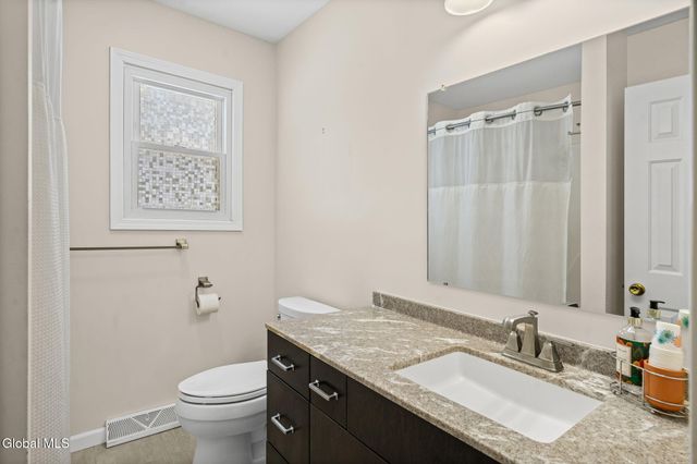 14 Redwood Drive, Glenville, NY 12302