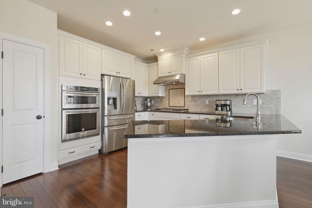 3118 BUTTERNUT LN, Chester Springs, PA 19425