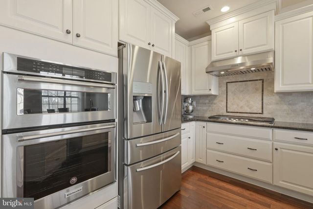 3118 BUTTERNUT LN, Chester Springs, PA 19425