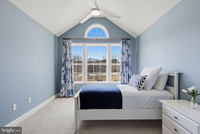 3118 BUTTERNUT LN, Chester Springs, PA 19425