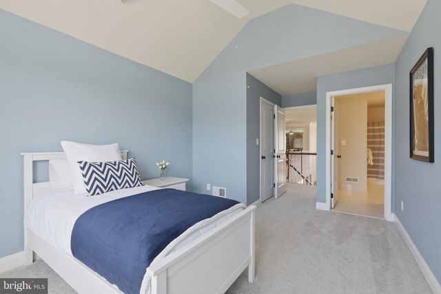 3118 BUTTERNUT LN, Chester Springs, PA 19425