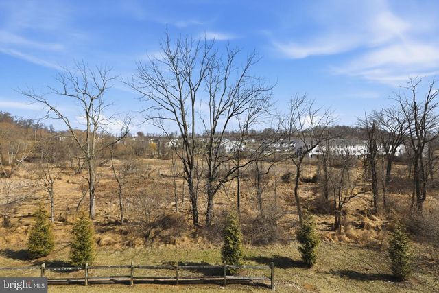 3118 BUTTERNUT LN, Chester Springs, PA 19425