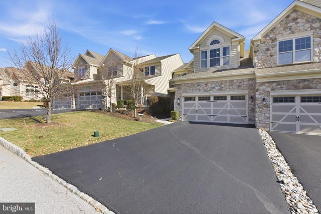 3118 BUTTERNUT LN, Chester Springs, PA 19425