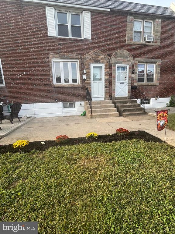 2287 S HARWOOD AVE, Upper Darby, PA 19082