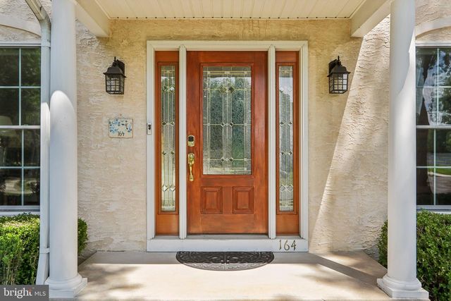 164 MEMORIAL LN, Mount Laurel, NJ 08054