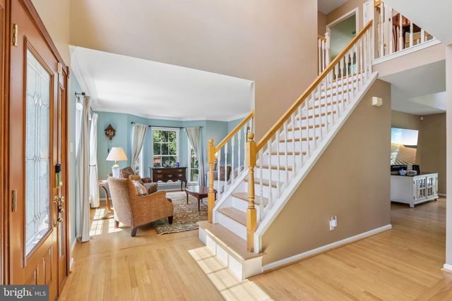 164 MEMORIAL LN, Mount Laurel, NJ 08054