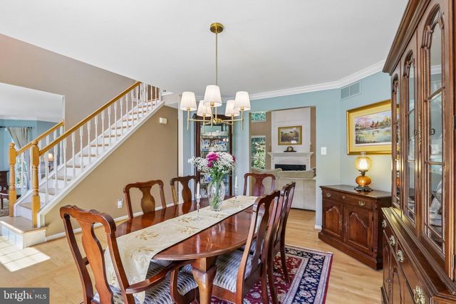 164 MEMORIAL LN, Mount Laurel, NJ 08054